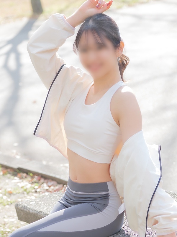 すみれ｜京橋 密着性感ストレッチ＆イメヘル【KUNKA KUNKA  クンカクンカ京橋】〜 新感覚の健康×密着性感フィットネス風俗＆イメヘル｜エロさわやかなスポコスGALのフェロモン全開＆密着レッスン！したたる汗とエッチな匂いで、ギンギンに膨らんだアナタを逆視姦しちゃいます♪〜ホテルヘルス＆デリヘル（京橋 待ち合わせ） 店舗型風俗店 大阪